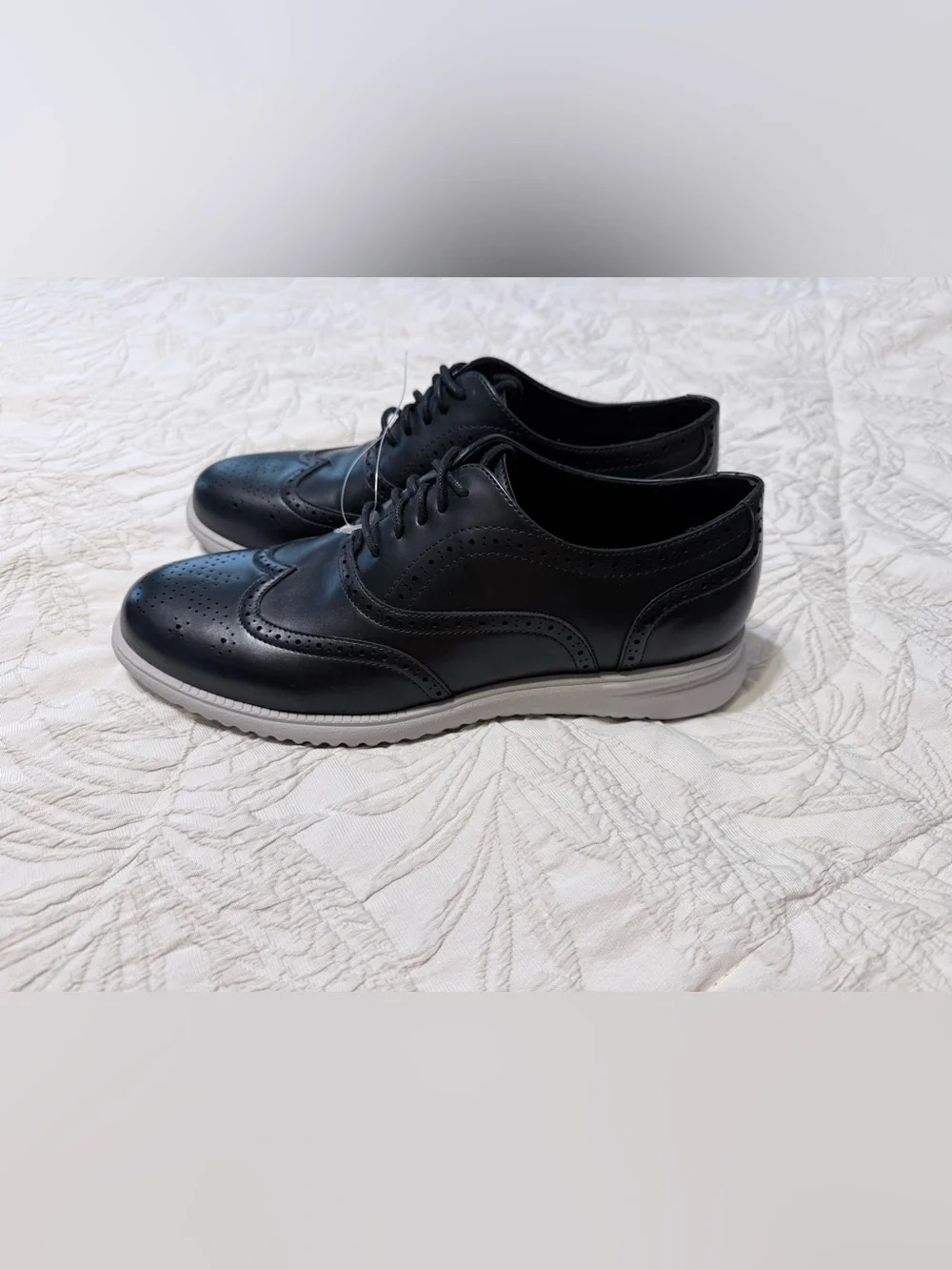 Kenneth Cole Reaction Nio Wing Black Faux Leather Lace Up Oxfords Size 9.5